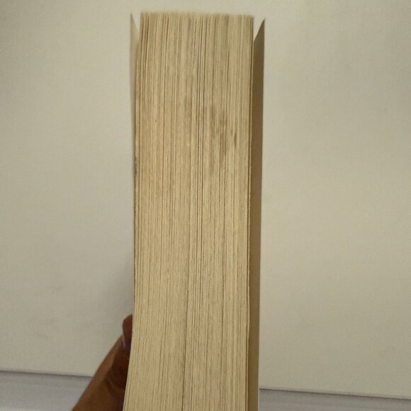 The Twelve Topsy-Turvy, Very Messy Days of Christmas (Paperback) - Picture 5 of 6